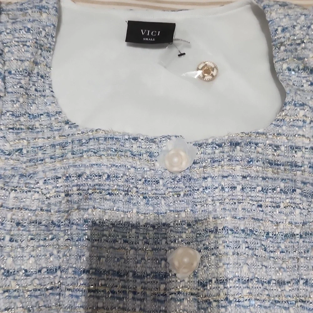Vici Light Blue Tweed Button Front Crop Top - Picture 4 of 4